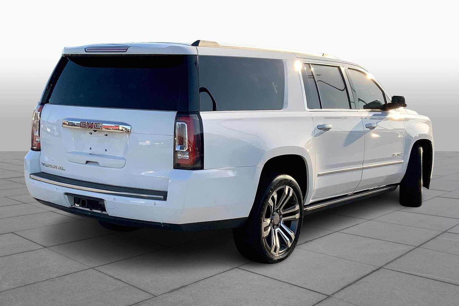 2018 Gmc Yukon XL Denali photo 12