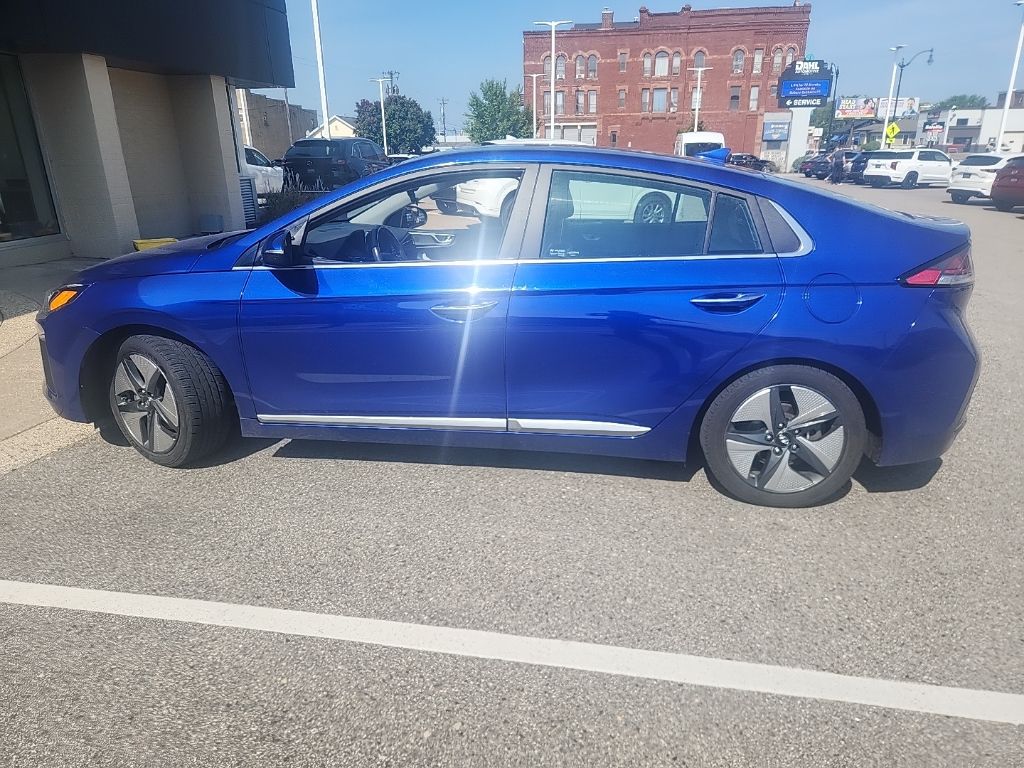 2021 Hyundai Ioniq Limited photo 6