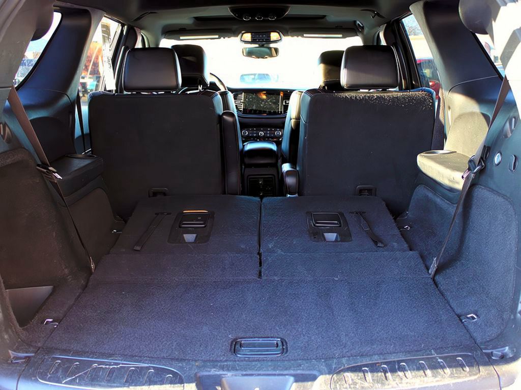 2022 Dodge Durango R/T photo 10