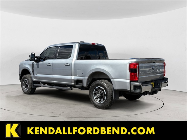 2023 Ford F-350 photo 3