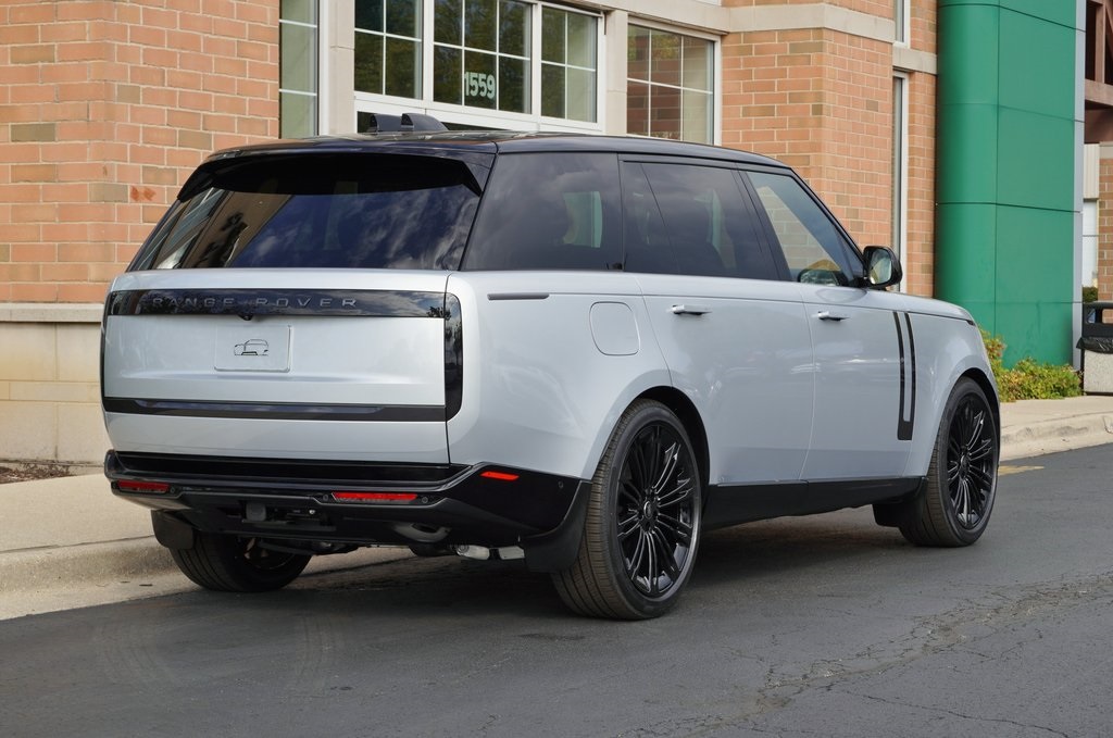 2025 LAND ROVER RANGE ROVER - Image 6