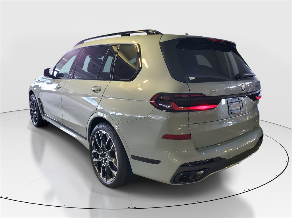 2026 Bmw X7 M60i photo 3