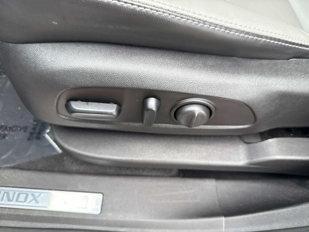 2018 Chevrolet Equinox Premier photo 20