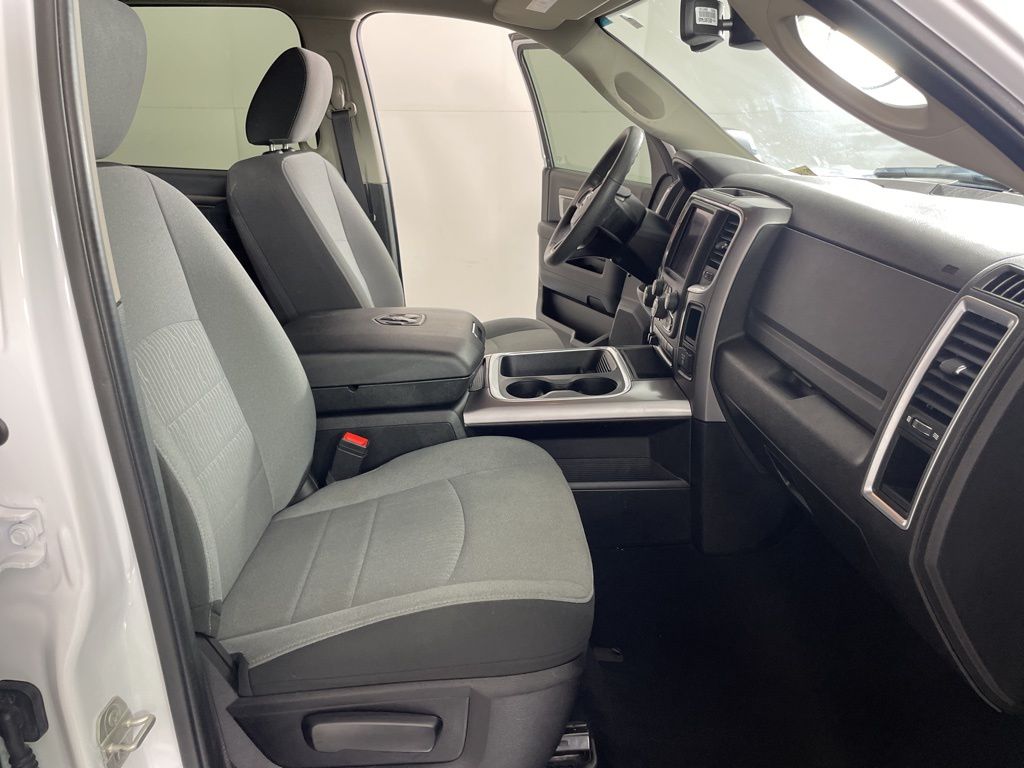 2023 Ram 1500 Classic SLT photo 40