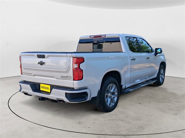 2022 Chevrolet Silverado 1500 High Country photo 4