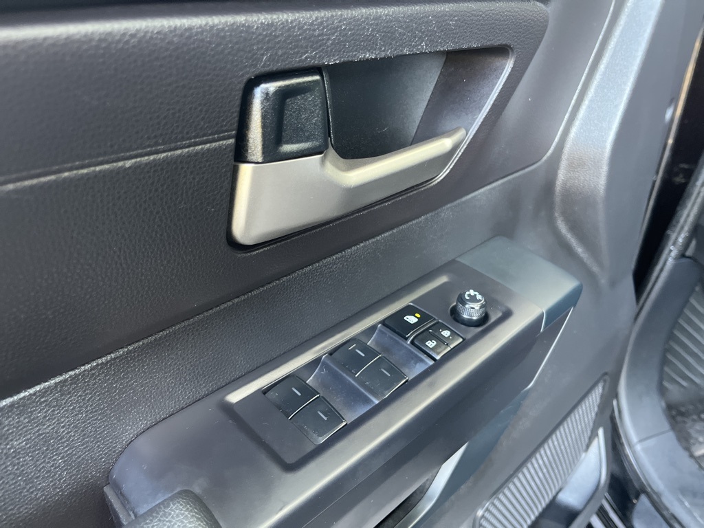 2023 Toyota Tundra SR5 photo 40