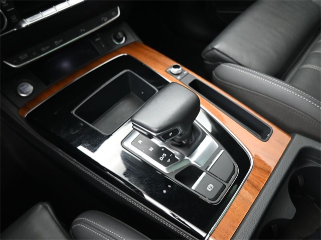 2023 Audi Q5 40 Premium Plus photo 28