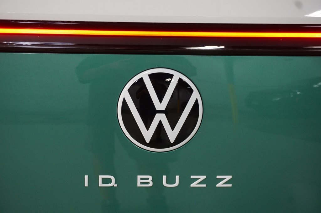 2025 Volkswagen ID. Buzz photo 32