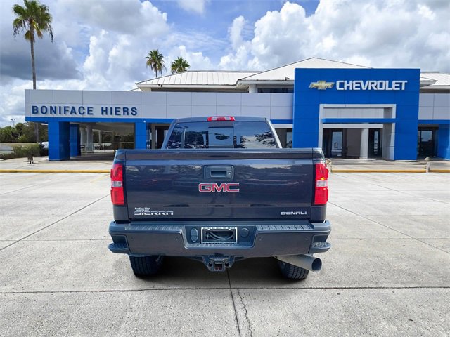 2016 Gmc Sierra 2500 HD Denali photo 4