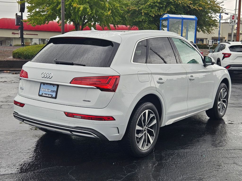 2021 Audi Q5 Premium 45 TFSI photo 5