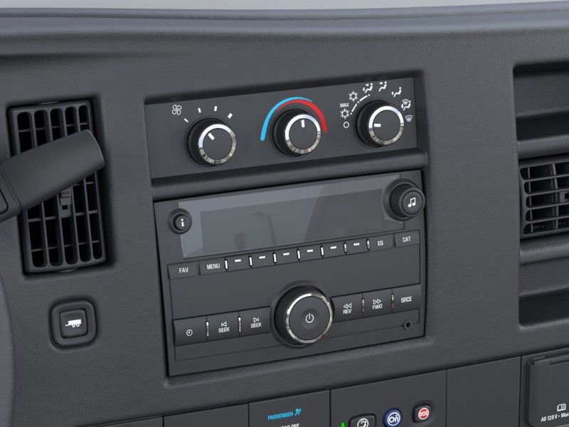 2025 Chevrolet Express Cutaway Base photo 19