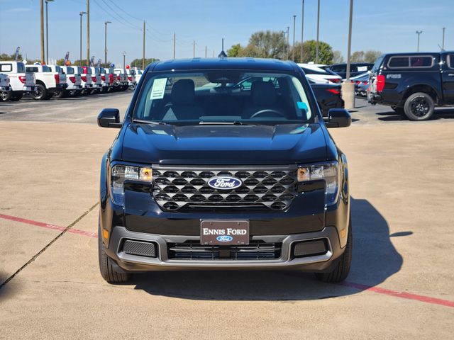 2025 Ford Maverick XLT photo 2