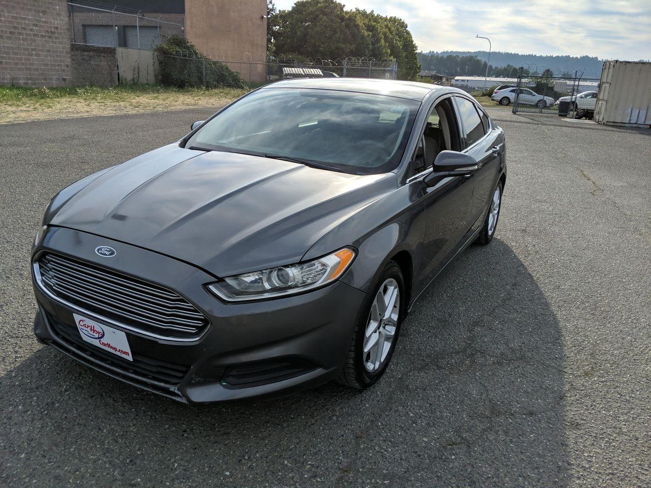 2015 Ford Fusion SE's photo