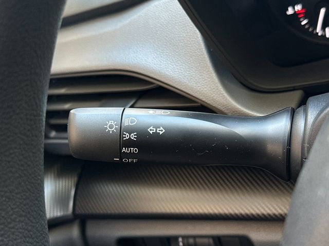 2025 Subaru Crosstrek Base photo 27