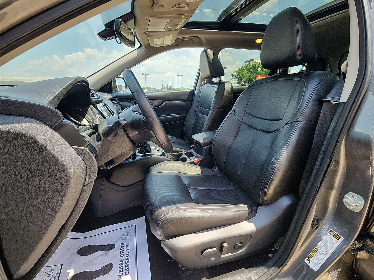 2020 Nissan Rogue SL photo 10