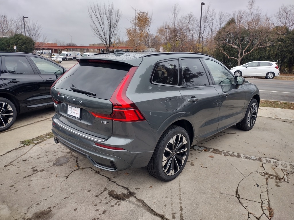 2026 VOLVO XC60 - Image 6