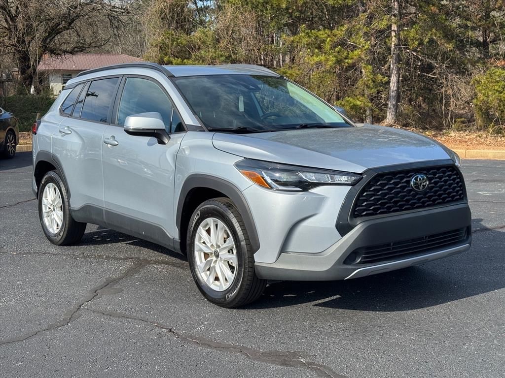 2022 Toyota Corolla Cross LE