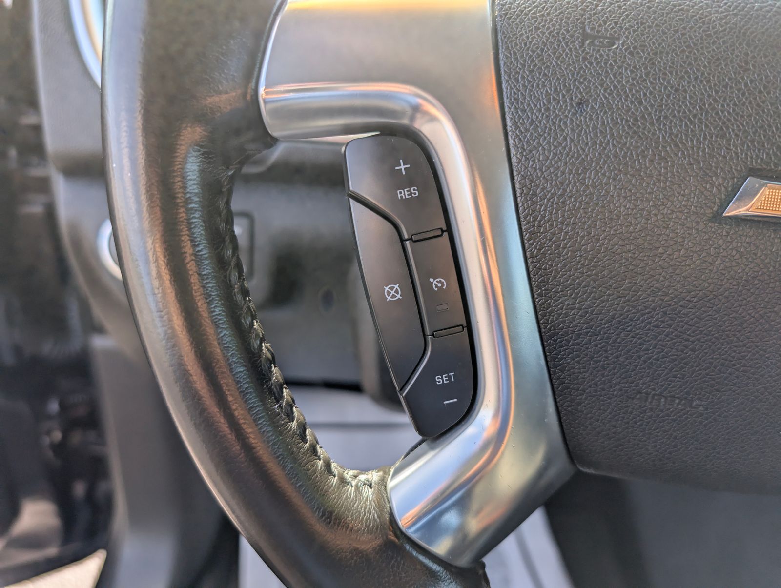 2014 Chevrolet Traverse 1LT photo 15