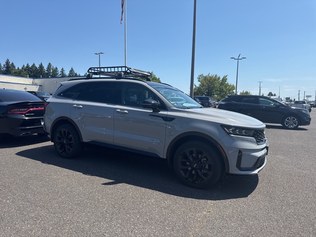 2022 Kia Sorento SX photo 3