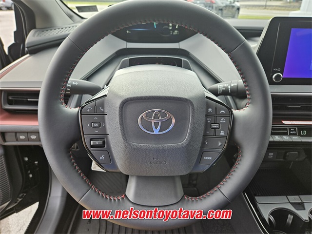 2026 Toyota Prius Plug-in Hybrid SE photo 12