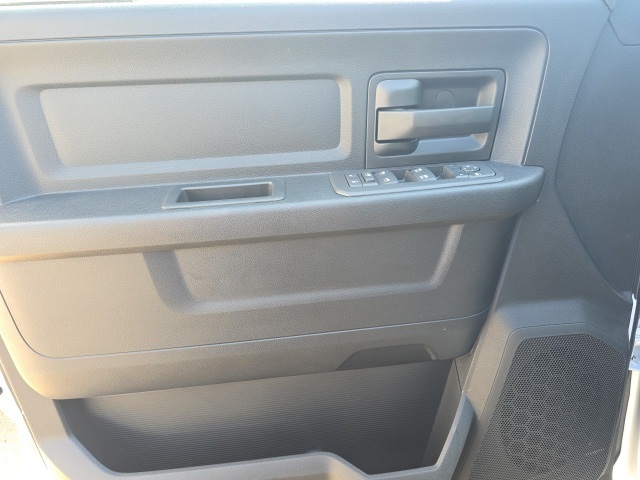 2026 Ram 2500 Tradesman photo 11