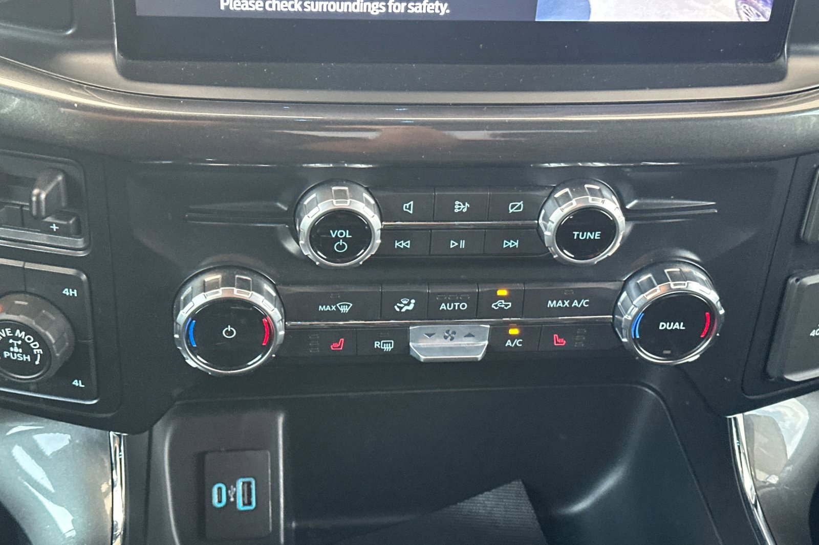 2022 Ford F-150 XLT photo 26