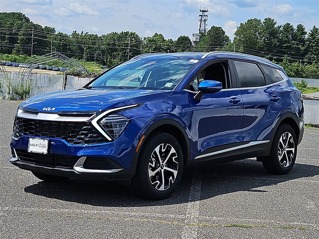 2025 Kia Sportage EX photo 3