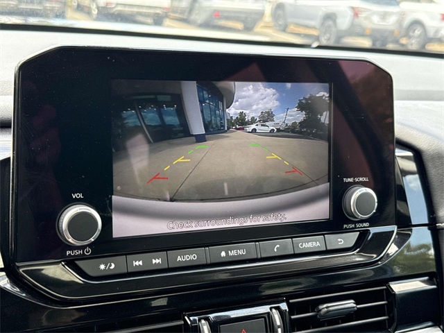 2023 Nissan Pathfinder SV photo 30