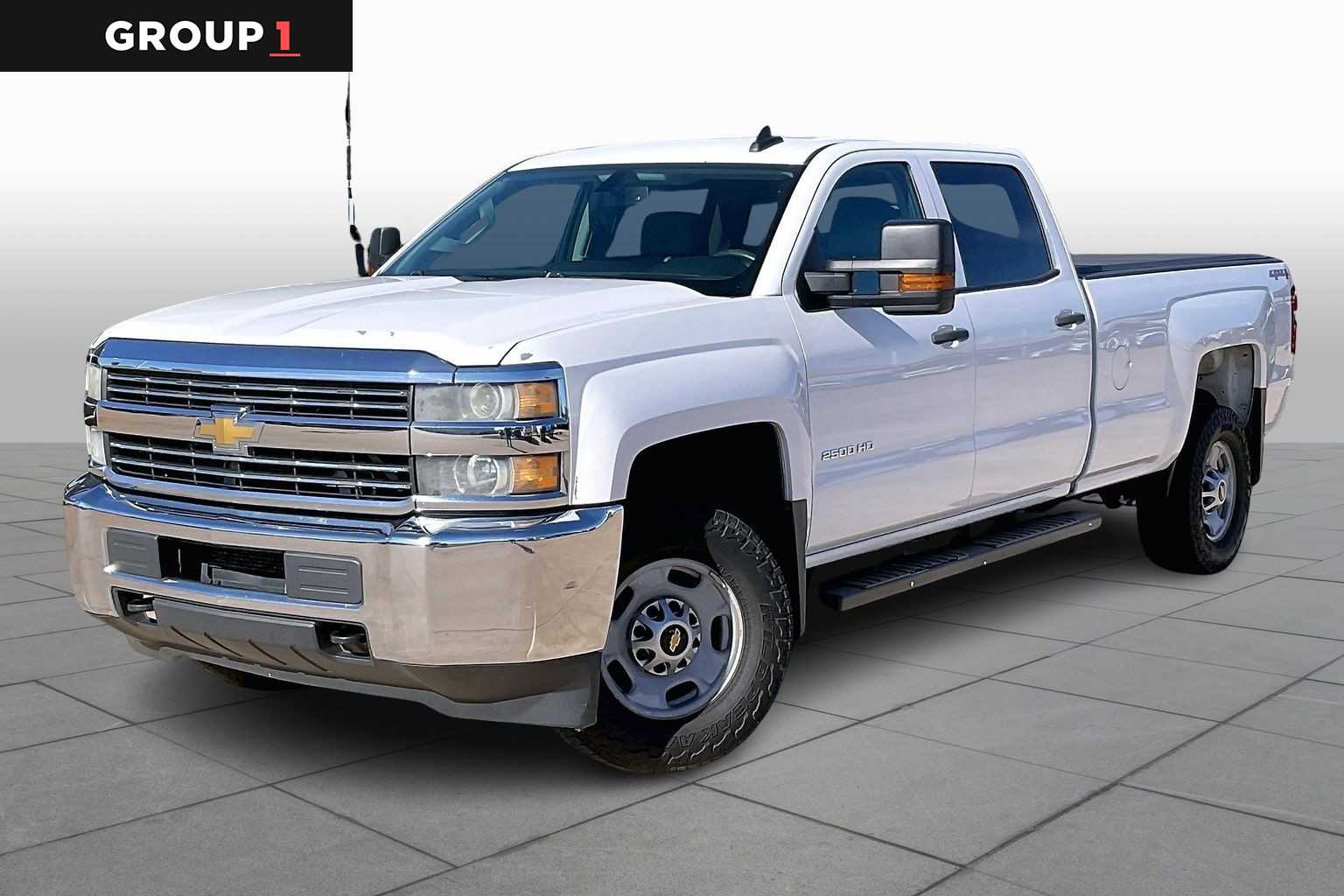 2015 Chevrolet Silverado HD WT's photo