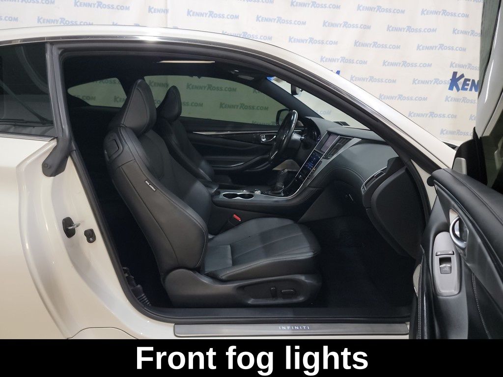 2018 Infiniti Q60 3.0t Luxe photo 10
