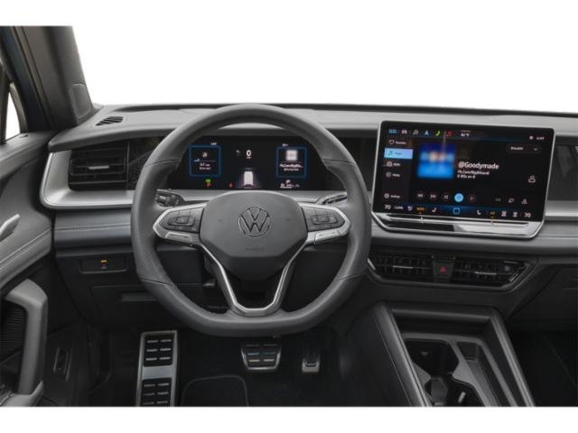 2025 Volkswagen Tiguan SE R-Line Black photo 6