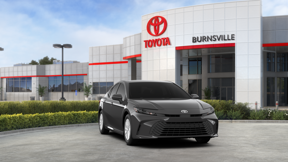 2025 Toyota Camry LE photo 15
