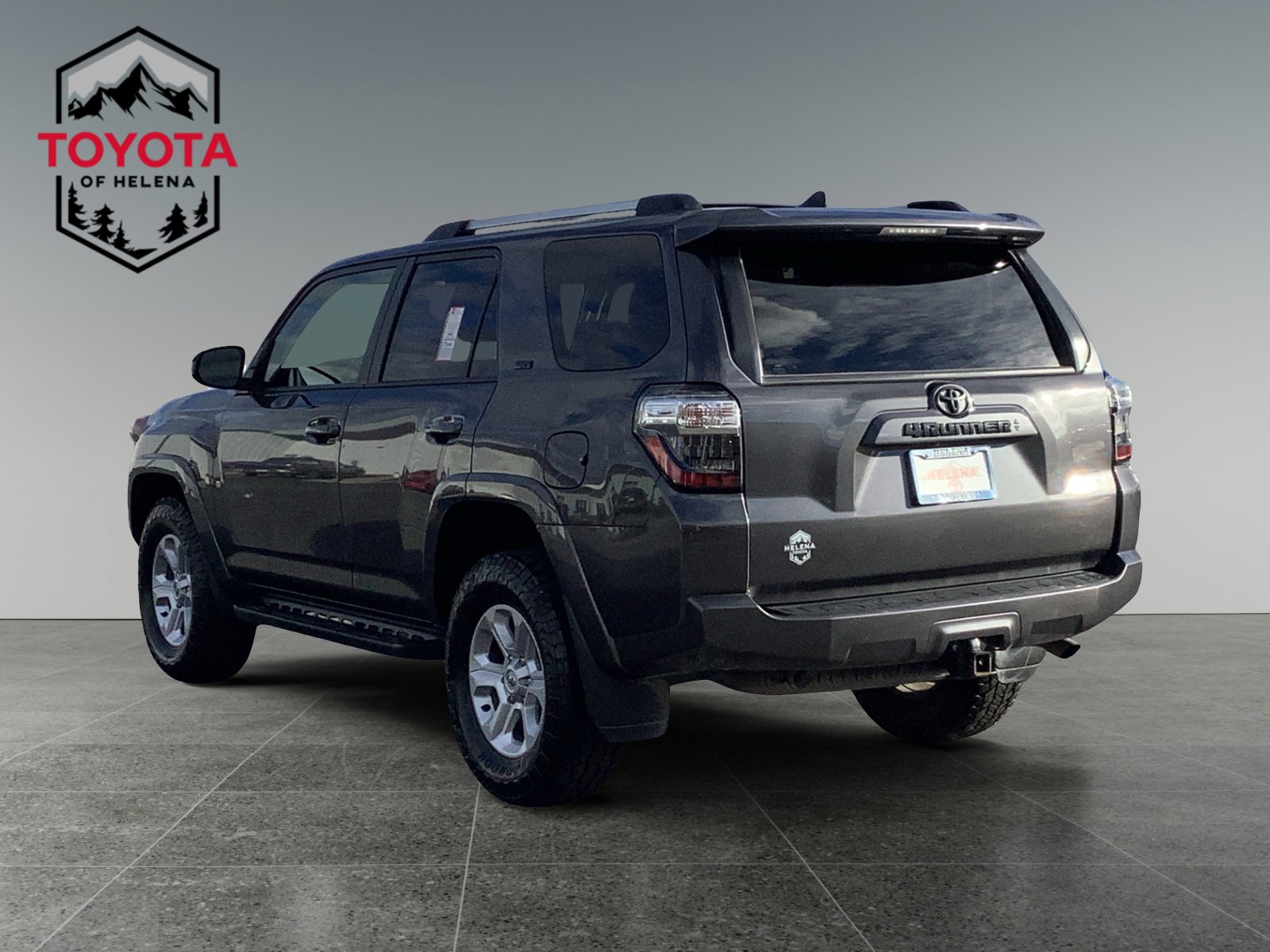 2023 Toyota 4Runner SR5 photo 2