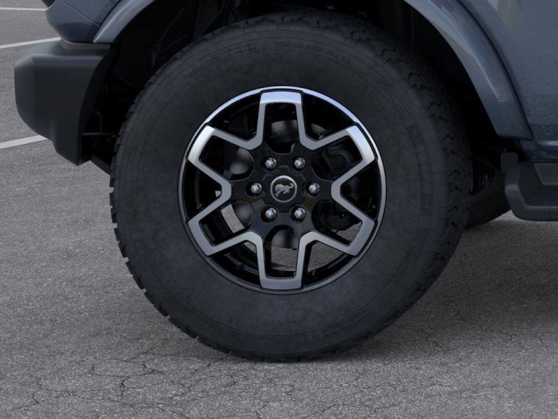 2025 Ford Bronco Outer Banks photo 20