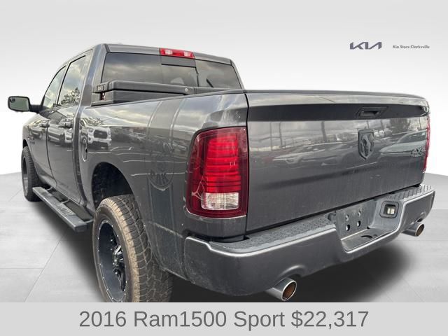 2016 Ram 1500 Sport photo 3