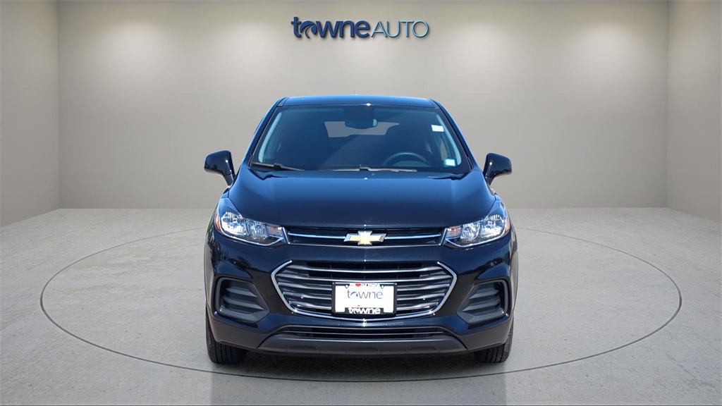 2022 Chevrolet Trax LS photo 8