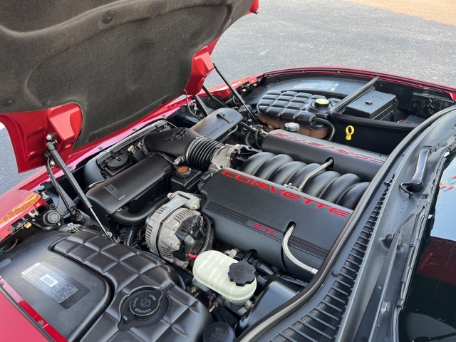 2000 Chevrolet Corvette Base Convertible photo 27