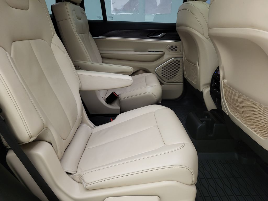 2021 Jeep Grand Cherokee Limited photo 42