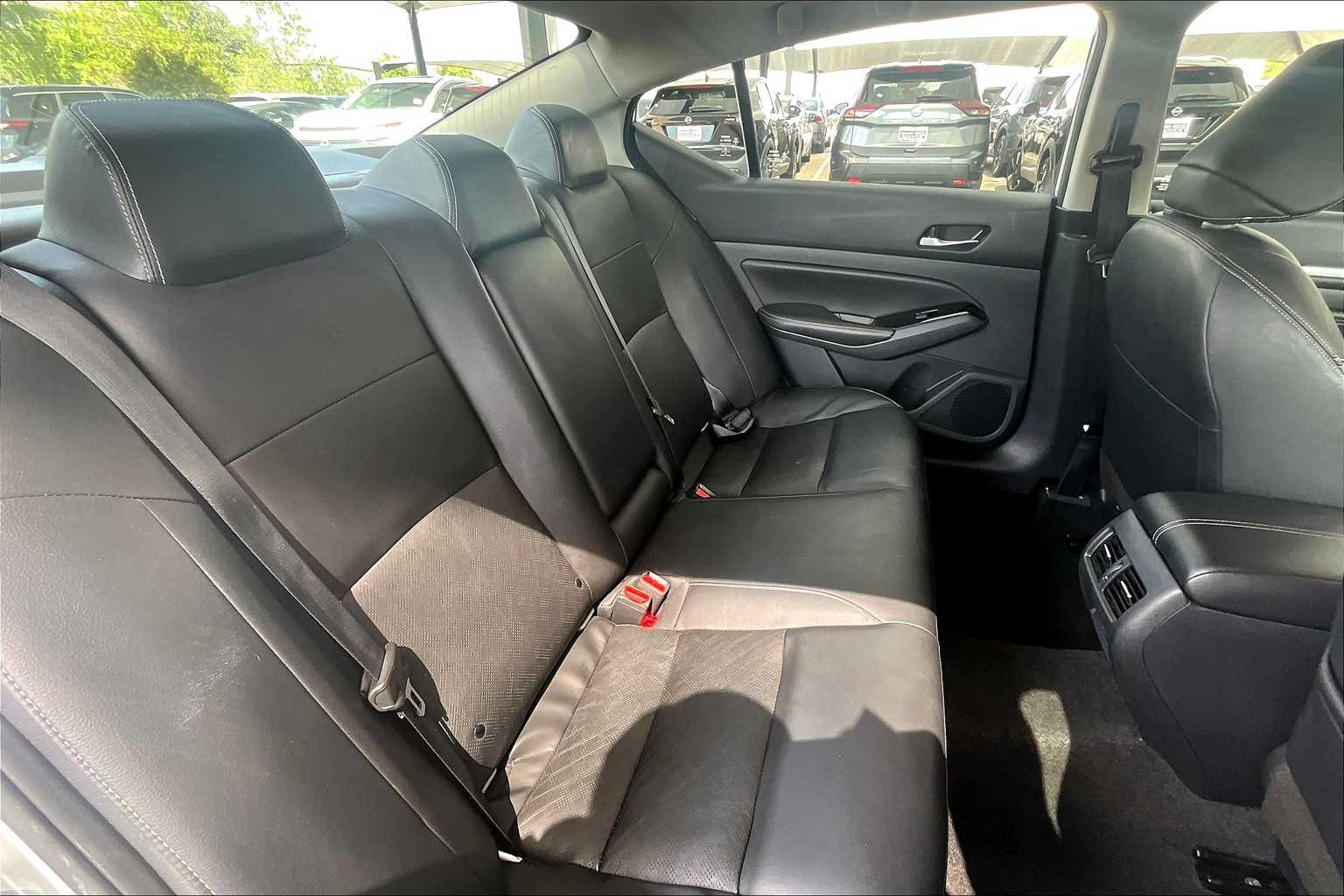 2023 Nissan Altima 2.5 SL photo 18