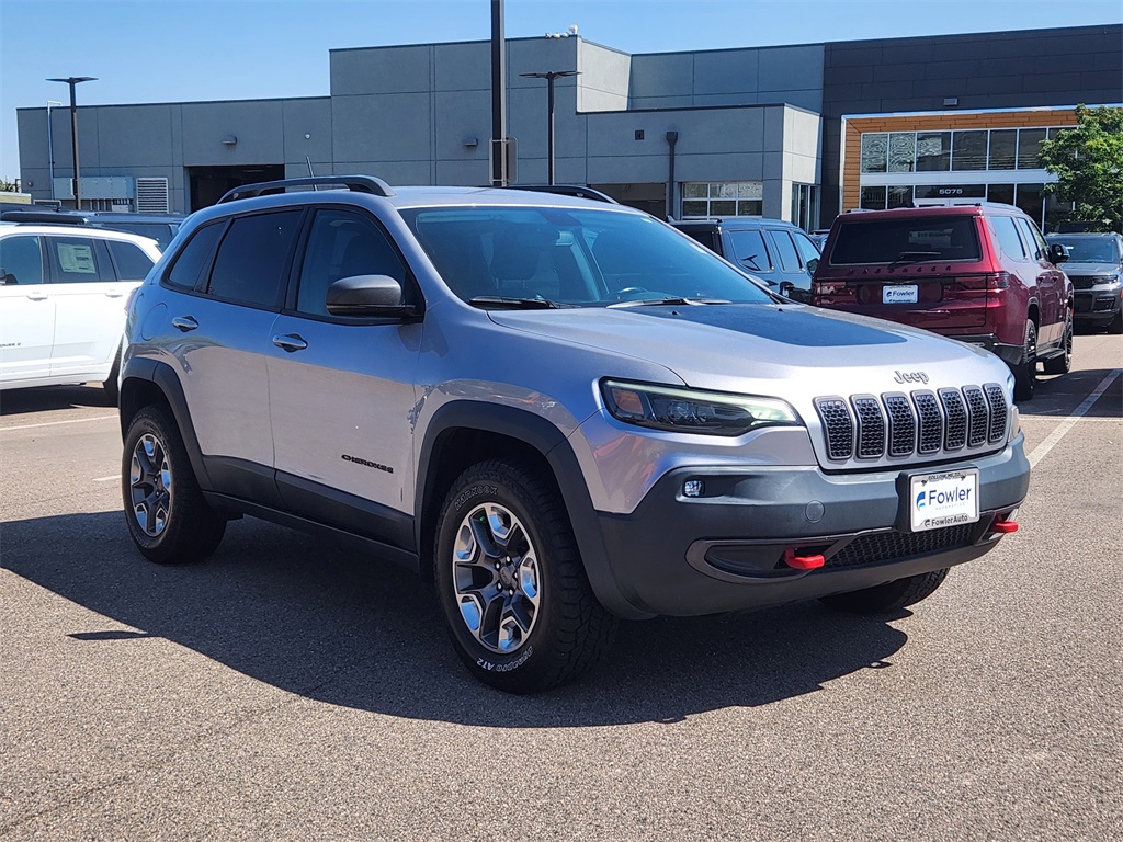2019 Jeep Cherokee Trailhawk photo 3