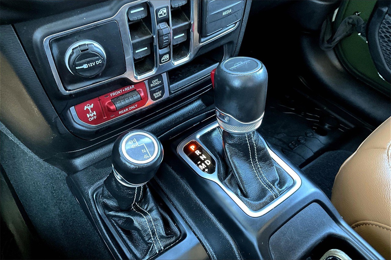 2023 Jeep Gladiator Rubicon photo 26