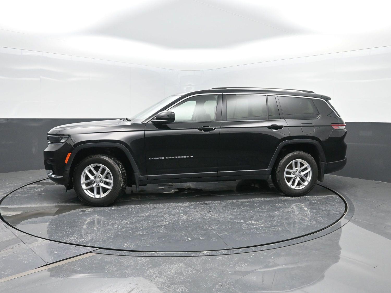 2022 Jeep Grand Cherokee L Laredo