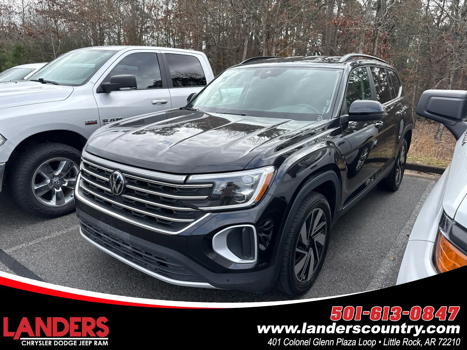 2024 Volkswagen Atlas SE w/Tech's photo