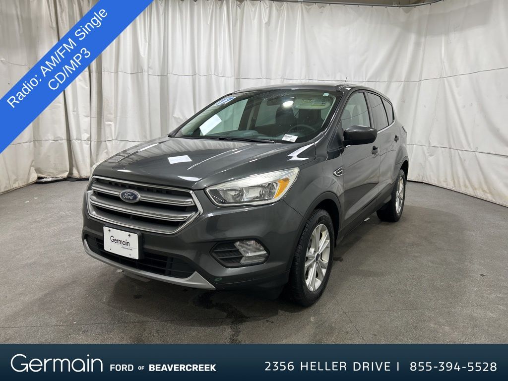 2017 Ford Escape SE's photo