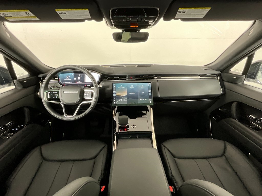 2025 Land Rover Range Rover Sport P360 S photo 4
