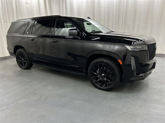 2022 Cadillac Escalade ESV Sport's photo