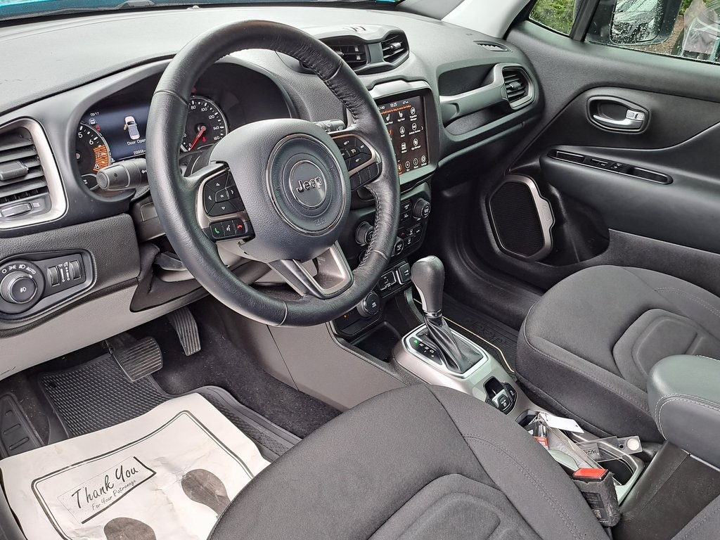 2022 Jeep Renegade Latitude photo 8