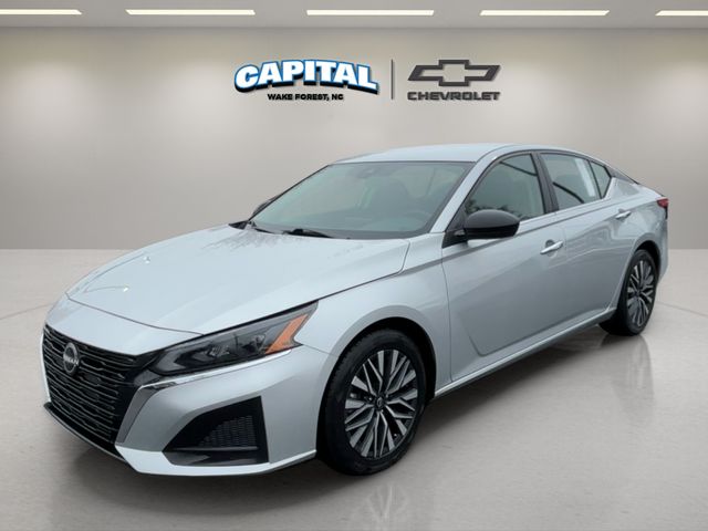 2024 Nissan Altima SV