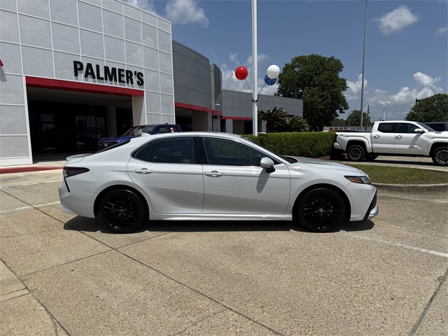 2023 Toyota Camry XSE photo 2