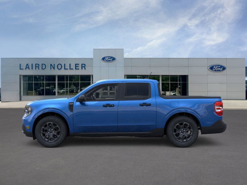 2025 Ford Maverick XLT photo 3